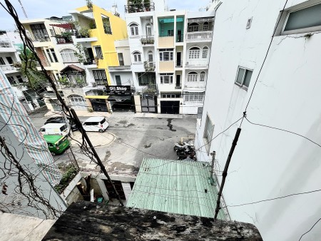 Đi đến slide 6
