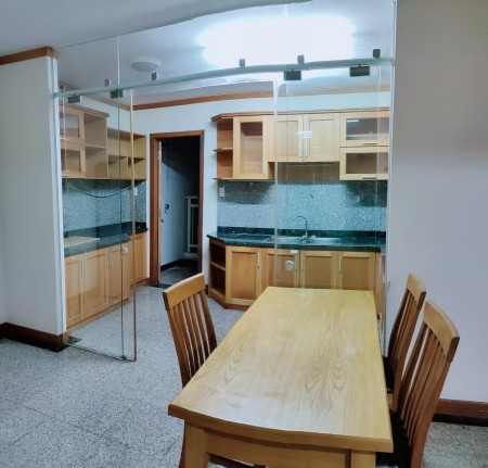 Cho thuê phòng chung cư Phú Hoàng Anh gần ĐH Rmit, TĐT.