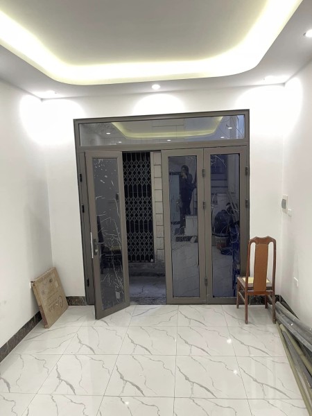 Bán gấp nhà ngõ chợ Khâm Thiên - Đống Đa, 22m x 5 tầng, giá chưa đến 4 tỷ có thương lượng