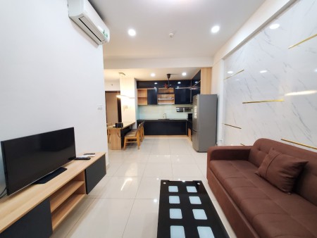 Cho thuê căn hộ 2 phòng ngủ giá 17,8 triệu The Sun Avenue nội thất full nhà đẹp tháp trung tâm