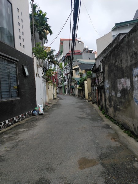 Bán nhà view Hồ Thạch Bàn, 5 tầng, 50M2, gía 5 tỷ