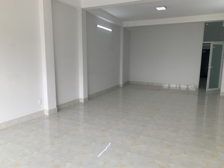 [QUẬN 11] VĂN PHÒNG LÀM VIỆC NGUYÊN TẦNG, PHÒNG MỚI XÂY