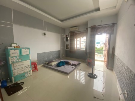 Mình cần cho thuê nhà nguyên căn hẻm xe hơi