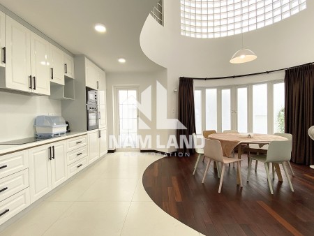 Villa đường Nguyễn Văn Hưởng Thảo Điền cho thuê giá chỉ 70 triệu 1thang