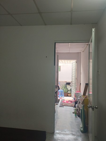 Bán nhà cách mặt tiền Trần Hưng Đạo 50M - Hẻm 930 - Vị trí trung tâm Q5 - 3.1x9m - 2 tầng