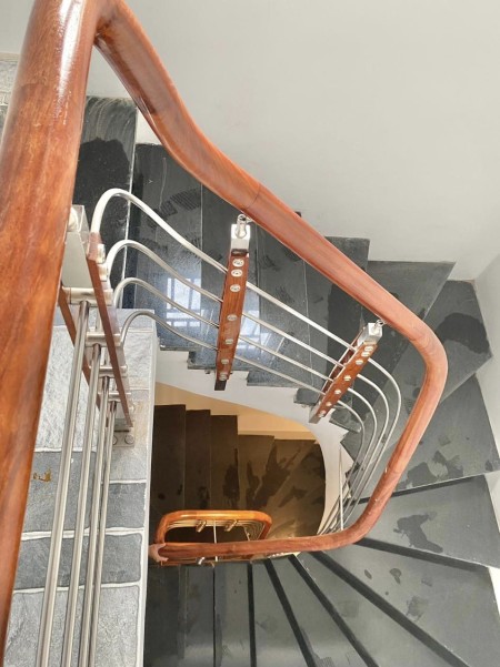 Đi đến slide 4