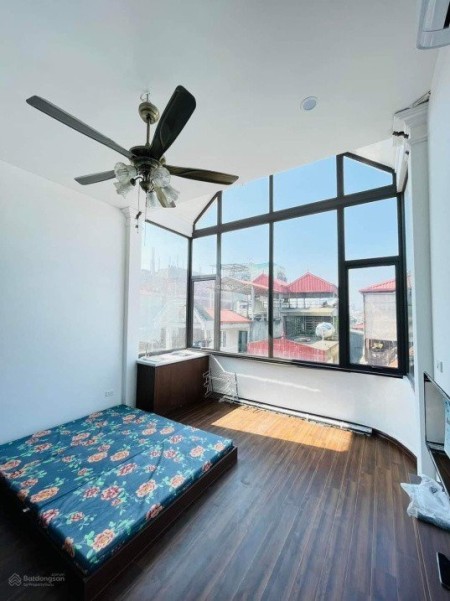 Bán nhà Đống Đa, vị trí cực đẹp, ngõ rộng 4.7 tỷ