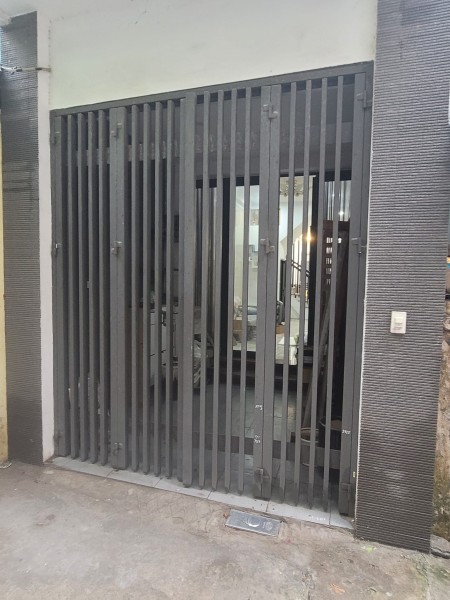 Bán nhà ô tô phân lô lô góc thoáng sáng nhỉnh 4 tỷ