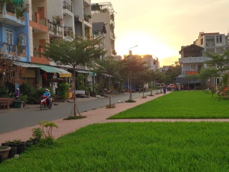 Đi đến slide 2