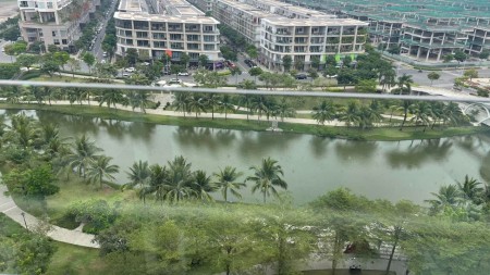 Đi đến slide 8