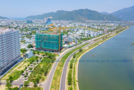 Đi đến slide 4