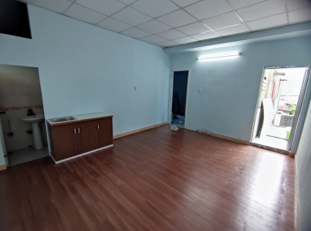 Phòng trọ full nội thất Trần Xuân Soạn, Tân Hưng