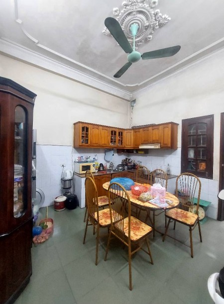 Bán nhà phân lô vừa ở và kinh doanh chủ xây chắc chắn sau view vườn hoa sổ phân lô