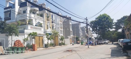 Gấp Bán Giảm 3 TỶ - 110m2 - 4 Tầng BTCT Hoàn Công - 2 Mặt Tiền Hẻm 8m Lê Văn Chí Linh Trung Thủ Đức