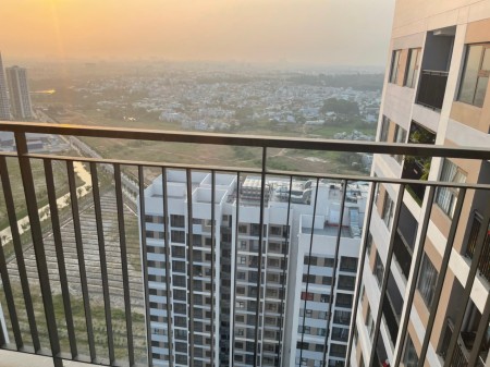Cho thuê căn hộ 2PN sân vườn Vinhomes Quận 9 - giá 6 triệu