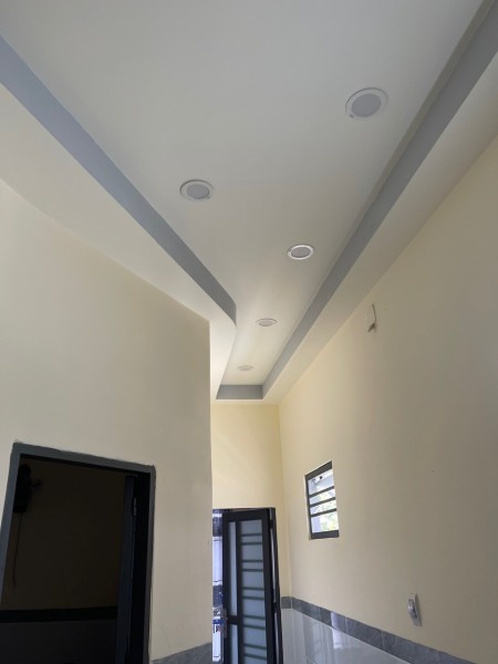Giảm 300tr nhà 1 lầu 3pn, 2wc, SHR, 93m2, 785tr, ngay Lê Minh Nhựt, Củ Chi.