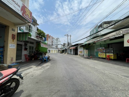 Bán nhà đường nội bộ Cư xá Phú Lâm A, P.12, Q.6, DT: 4.6m, nở hậu 5.3m, dài 15m, giá 5.6 tỷ