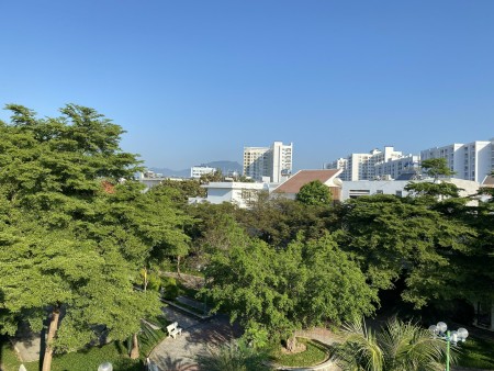 Chính chủ cần bán Biệt Thự full nội thất cao cấp ở khu Biệt Thự Nha Trang giá 17.5 tỷ.