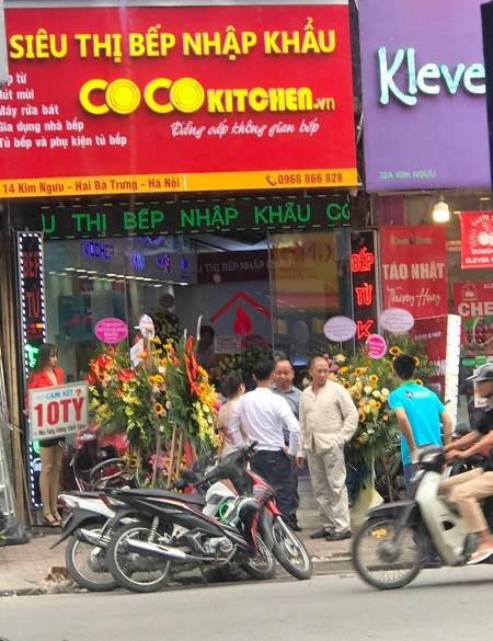 Cho thuê mặt bằng nhà mặt tiền rất đẹp phố Kim Ngưu ngã 4 Trần Khát Chân