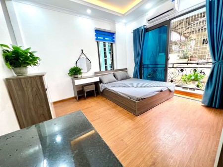 Bán nhà khu vực Phạm Văn Đồng, oto Đỗ Cửa, có Dòng Tiền, Diện Tích 46m2, Giá 5tỷ8 .