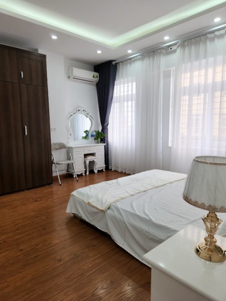 RẺ NHẤT ! Bán căn chung cư 100m 3PN view bể bơi The Pride tặng nội thất giá 2.4 ty 0817 222333