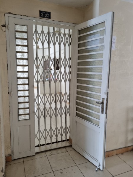 Cần bán hoặc cho thuê căn 64m2 (lầu 3) cao ốc A Ngô Gia Tự, Hòa Hảo P2 Q10