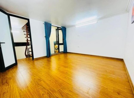Bán nhà ngõ 117 phố Thái Hà, quận Đống Đa, tp Hà Nội