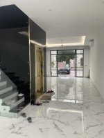 Cho thuê 4 tầng shophouse, chỉ: 15 triệu/tháng tại Vinhomes Gia Lâm.
