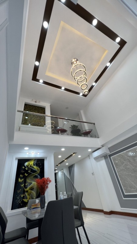 BÁN NHÀ TẠI TRUNG TÂM QUẬN 11 - NHÀ 6 TẦNG KHU PHÂN LỘ - LẠC LONG QUÂN - 4X11.5 CHỈ 10.3 TỶ