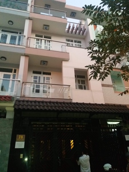 Nhà bán hoặc cho thuê khu 6B Intreco, Phạm Hùng Nối Dài