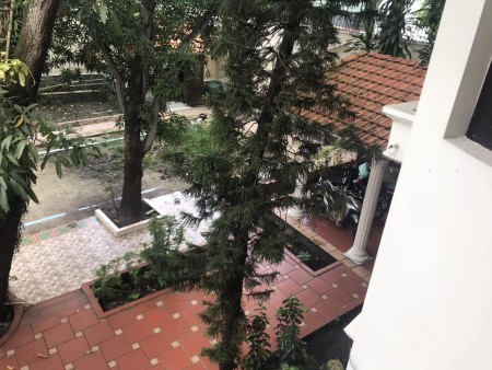 Bán Biệt thự sân vườn, khu víp đường Độc Lập, Bình Thọ, Thủ Đức. 700m2 thổ cư.