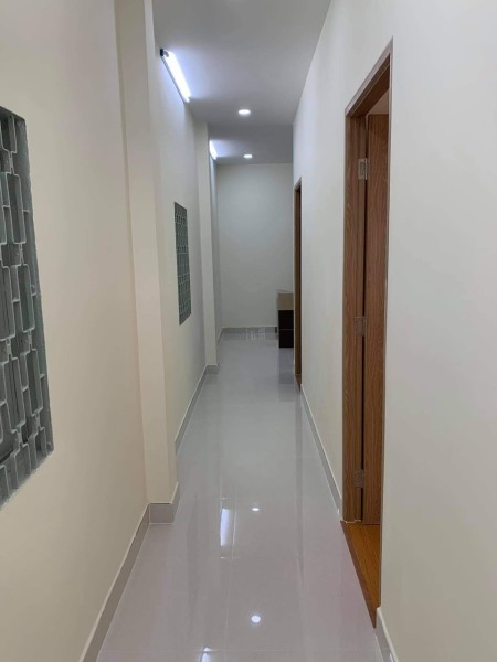 Kẹt tiền bán gấp nhà hẻm đường 3/2, Q.11. Cách MT 10m, sát quận 10, giá 4.75 tỷ tl nhẹ
