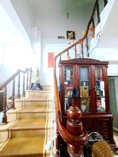 Hiếm -nhà Phường Định Công DT~ 60m2 X 5T, Ga ra ô tô, vỉa hè rộng Kinh doanh ngày đêm, giá 10.4 tỷ