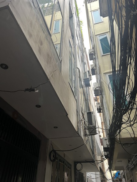 Bán nhà ngõ Láng Hạ DT: 42m2 x 5 tầng, MT: 3.6m ngõ rộng 3m thông thoáng nhiều tiện ích 5,35 Tỷ