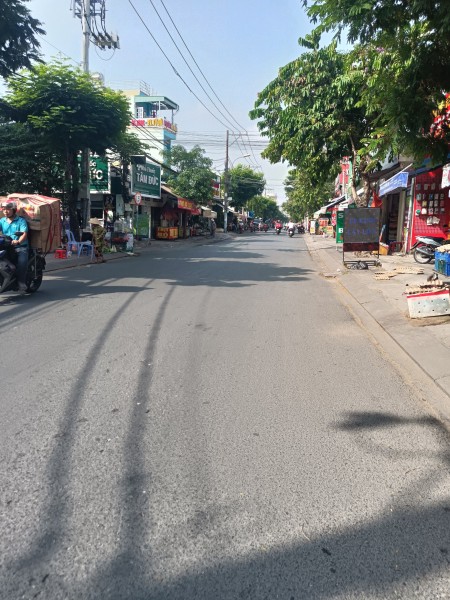 Chủ cần bán nhanh định cư, 55m2, ngã tư Linh Xuân, giá 4 tỷ 3 còn tl