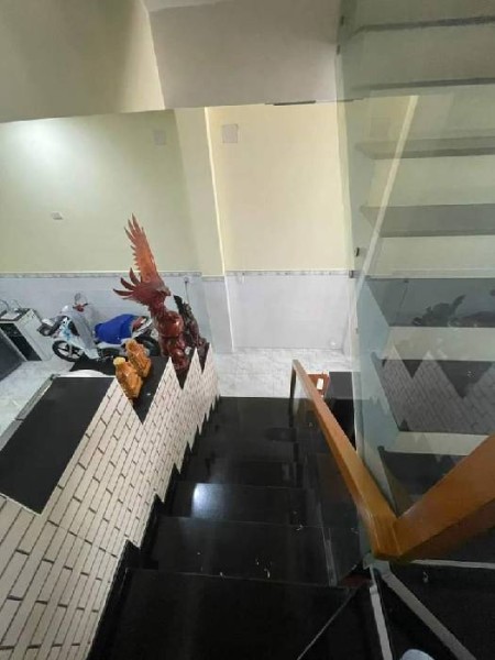 Bán nhà MT Đường 10, Hiệp Bình Phước Thủ Đức 3 tầng, 4,5 x 17,8m, giảm còn 7,4 tỷ