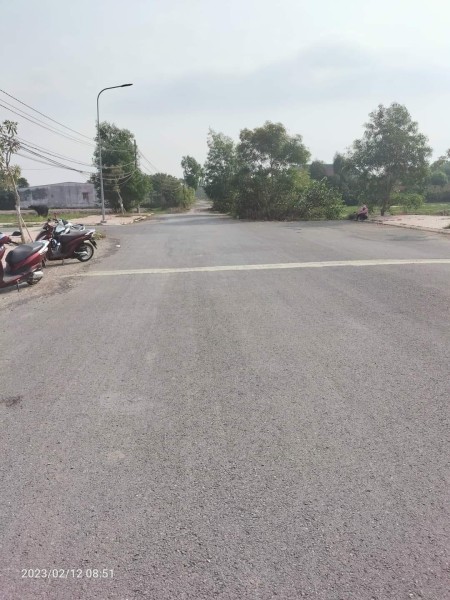 Tôi cần bán gấp khu đất 10x50m tiện kinh doanh xây trọ, làm vườn , giá ngộp 395tr