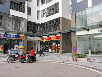 Gấp! Bán Shophouse 40m2 giá 4.5 tỉ tại Imperia 423 Minh Khai. LH: 0975.997.166