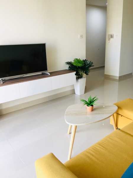 Cho thuê căn 2PN 70m2 Dự án The Sun Avenue giá 15 triệu. LH 0901102909 xem nhà