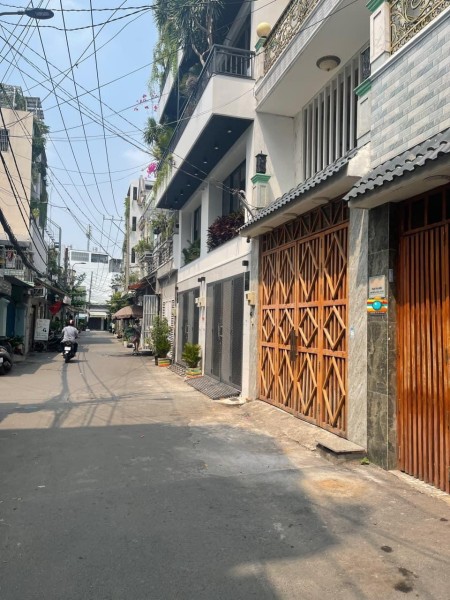 Nhà 4 tầng BTCT sát hẻm ô tô thông - 4x13 - Nhỉnh 5 tỷ - Trung tâm Gò Vấp
