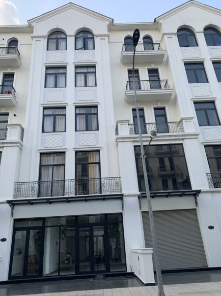 Bán gấp nhà phố 162m2 The Manhattan 22 tỷ cònn thuơng lượng