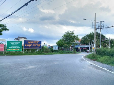 Cần bán đất mặt tiền đường Trần quan qườn.DT 10x50=500m sổ hồng riêng.