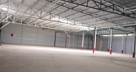 Cho thuê kho xưởng giá tốt 2000m2 mặt tiền đường Đặng Thúc Vịnh, Hóc Môn