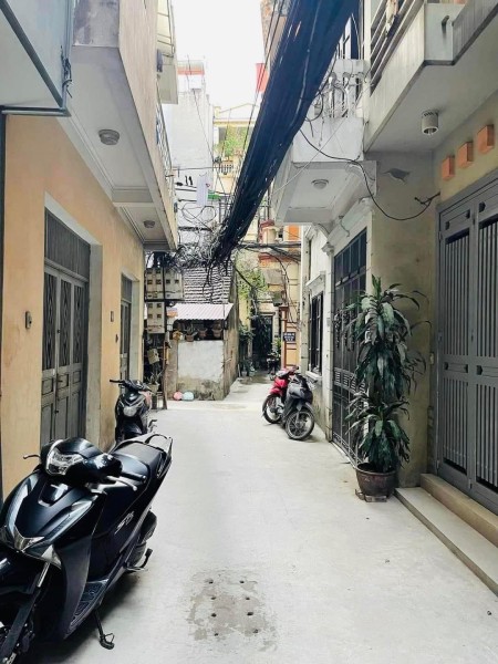 Ngon rẻ ! Bán lô đất mặt ngõ Khương Đình 48m lô góc MT 4.5M xây CMNN tặng nhà 4 tầng