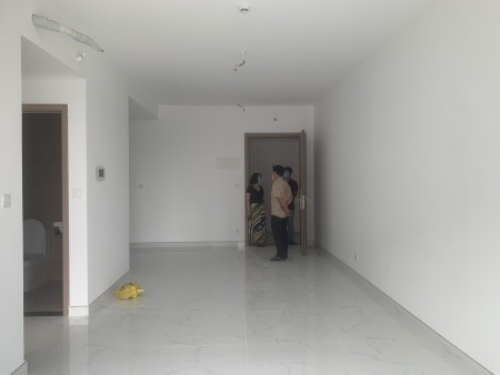Bán gấp 2 phòng ngủ Diamond Alnata Celadon City giá 4ti1 bao hết