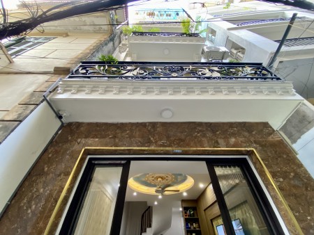 Cực vip. Phố Trần Duy Hưng, Trung Hoà, Cầu Giấy. Gần ôtô mặt ngõ thông kinh doanh. 40m2 x 5T, 5 tỷ