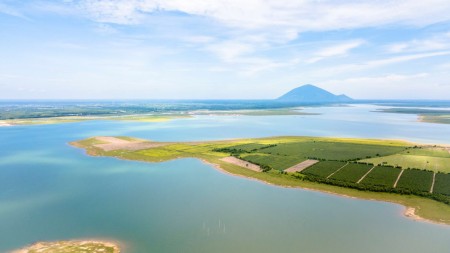 Bán lô đất full thổ cư nghỉ dưỡng view núi Bà Đen sát trung tâm giáp Hồ Dầu Tiếng