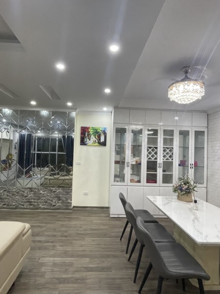 Cho thuê căn hộ cao cấp Tân Hoàng Minh D*Eldorado [Tòa E2] Lạc Long Quân. Diện tích 70m giá 17 triệu
