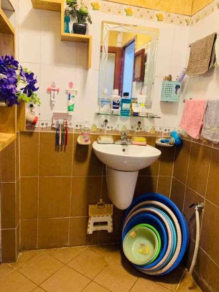 Người quen nhờ bán hộ nhà Phố Vũ Trọng Phụng, 45m2 , Giá hơn 4 Tỷ