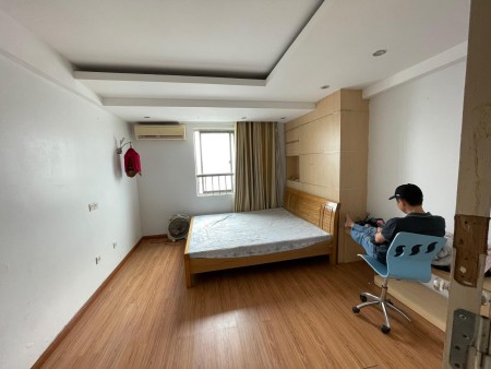 Chính chủ bán nhanh 3 PN, 2VS, diện tích 94,3m2 tại tòa nhà Sông Đà 131 Trần Phú, Hà Đông, hướng mát